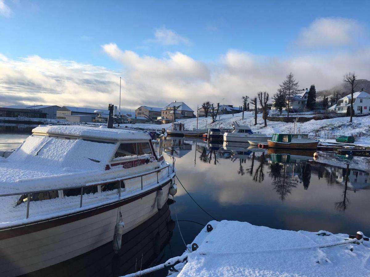 Verkshotell Guesthouse Jørpeland Exteriör bild