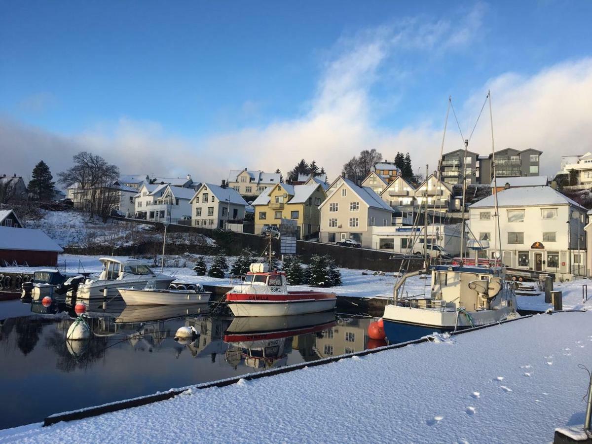 Verkshotell Guesthouse Jørpeland Exteriör bild